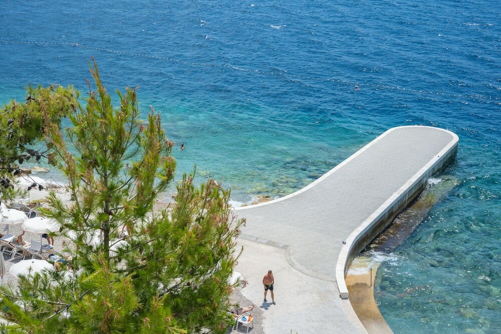 Фото Apartmani D & J