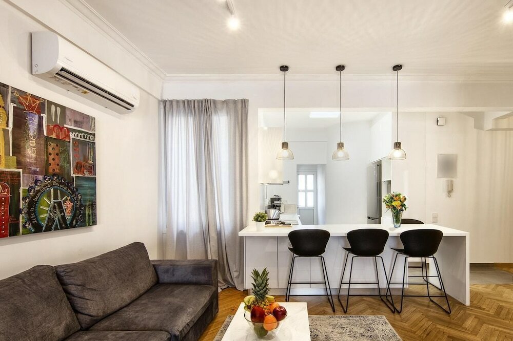 Фото Kolonaki Square Executive Apartment