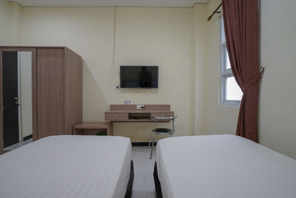 Фото Spot On 2246 Kost 97 Syariah