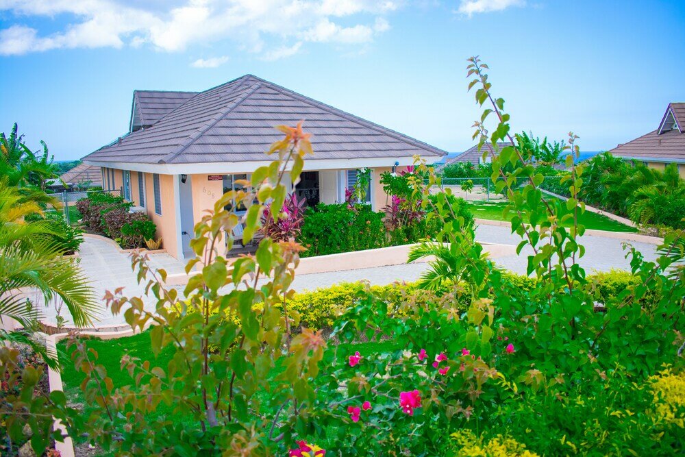 Фото Richmond Villa Rental Management