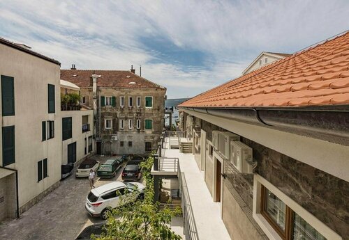 Гостиница Апарт-Отель Waikiki Tivat в Тивате