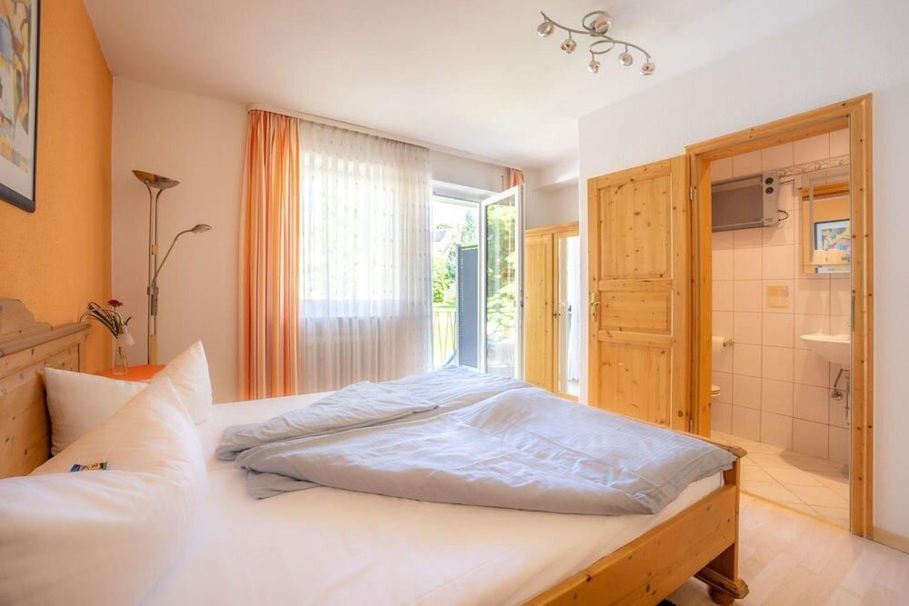 Фото Landhotel Weißer Hahn