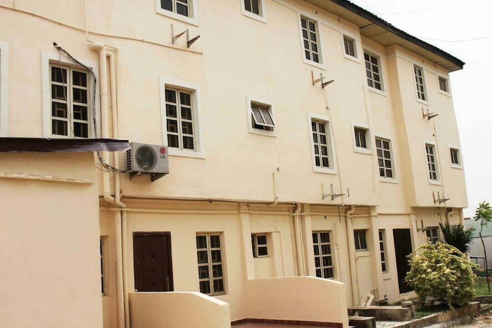 Фото отеля 2