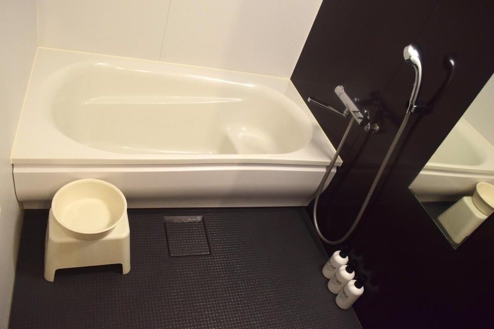 Фото Golden Mile Hostel