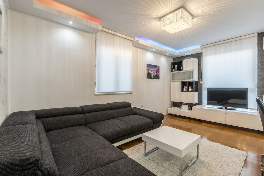 Фото Luxury Suites