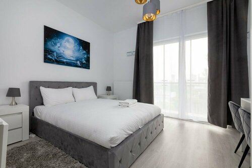 Wola Chic Grey Studio