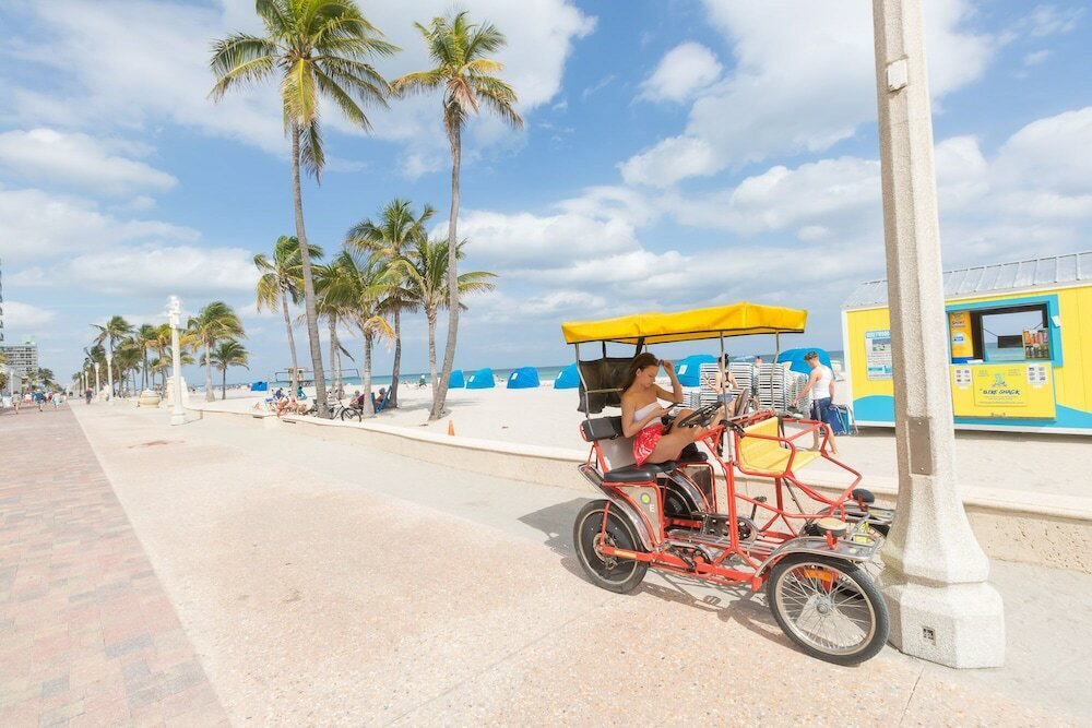 Фото 465 City View Hollywood Beach