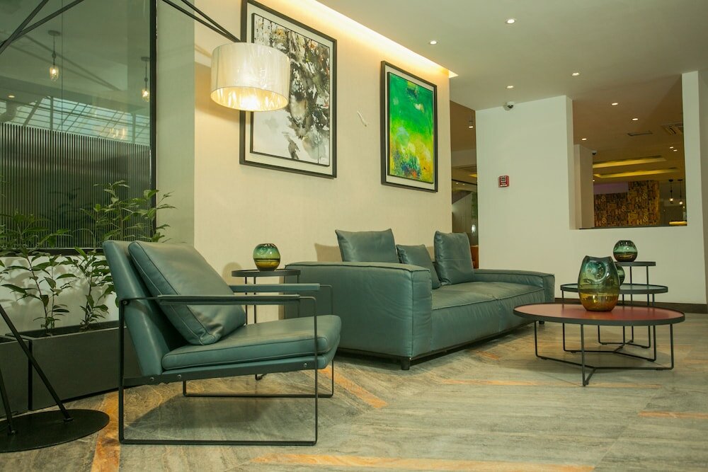 Фото Отель Omni Residency