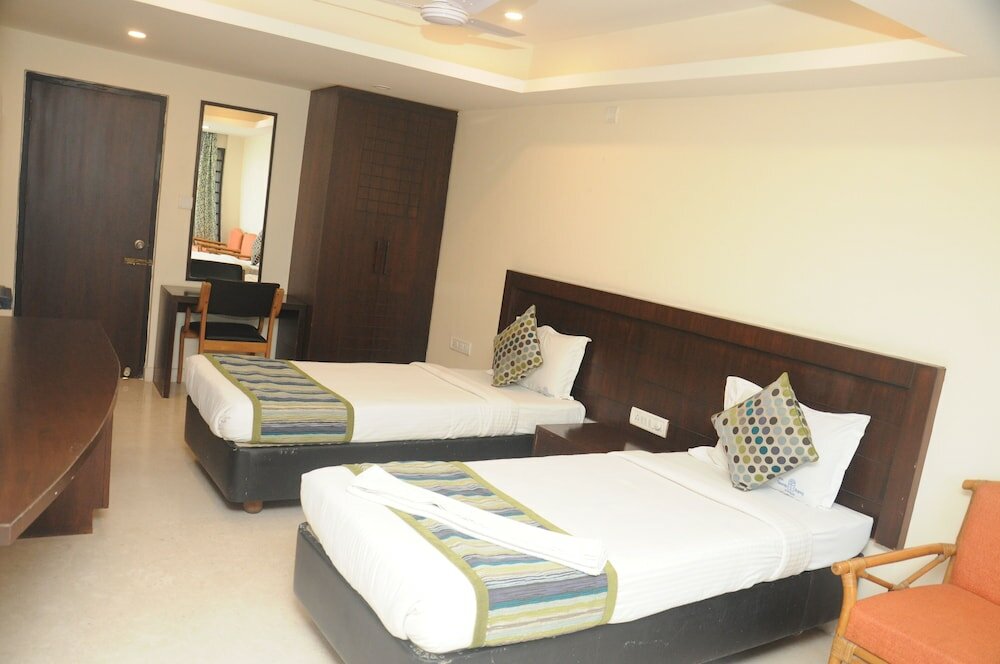 Фото Suvarna Regency