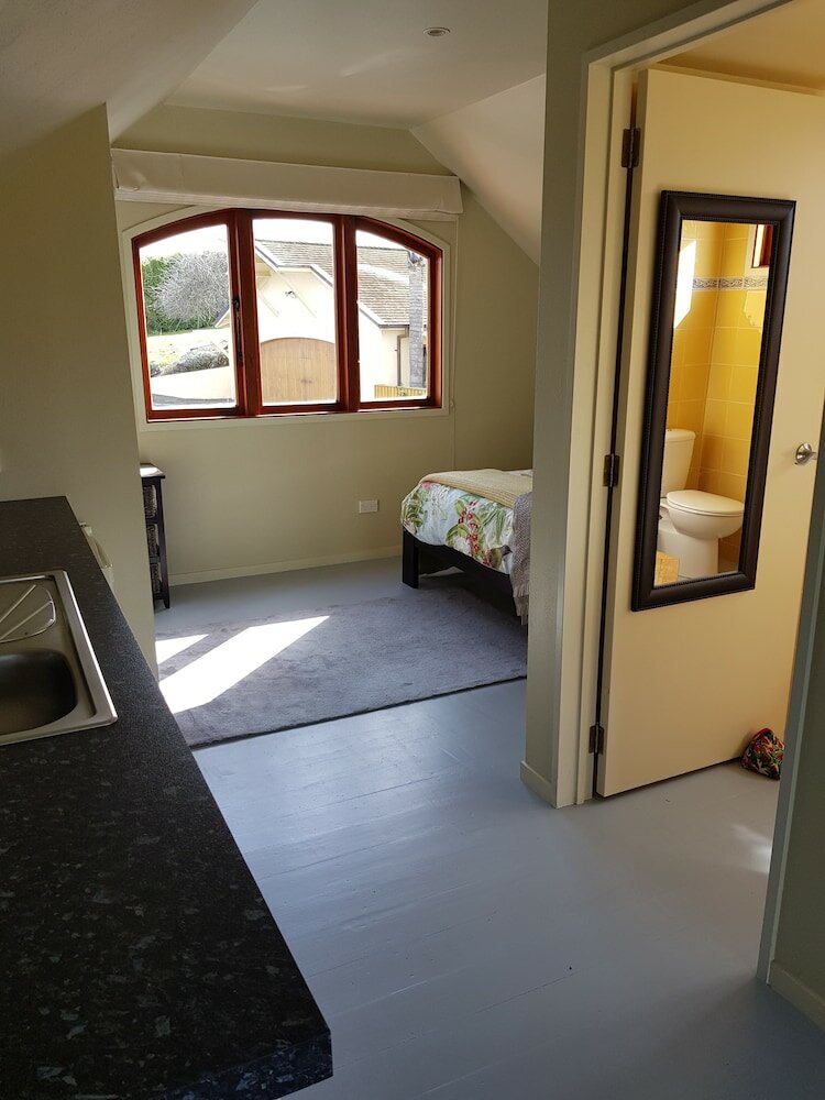 Фото Huntington Stables Retreat Accommodation