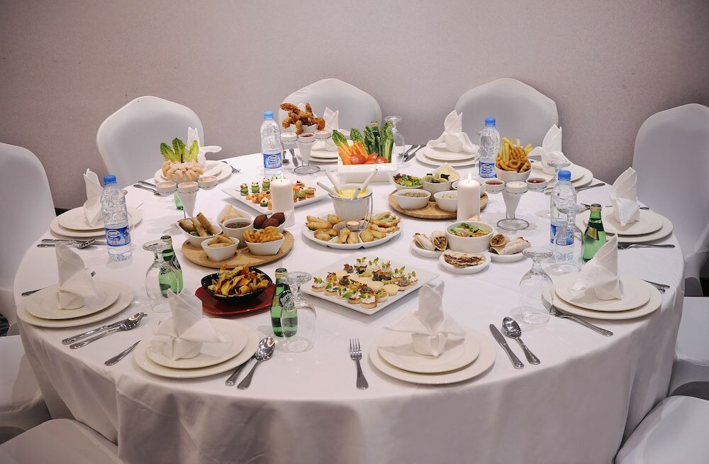 Фото Al Hamra Palace by Warwick