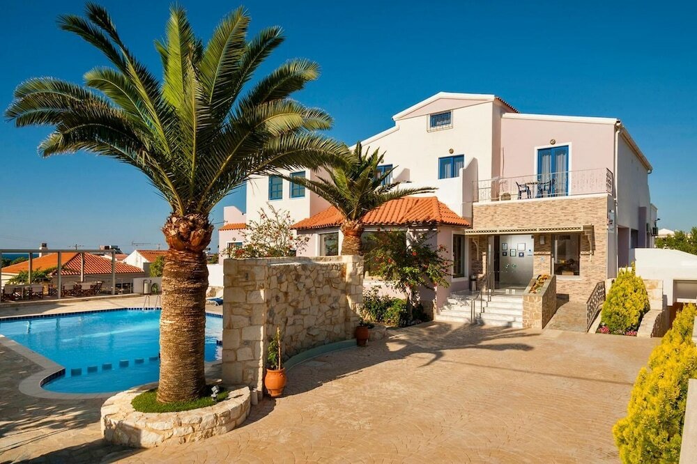 Фото Adelais Hotel