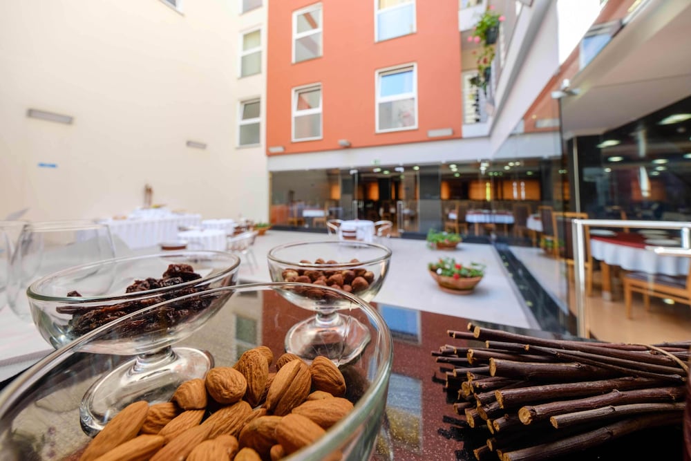 Фото Hotel Santo Amaro