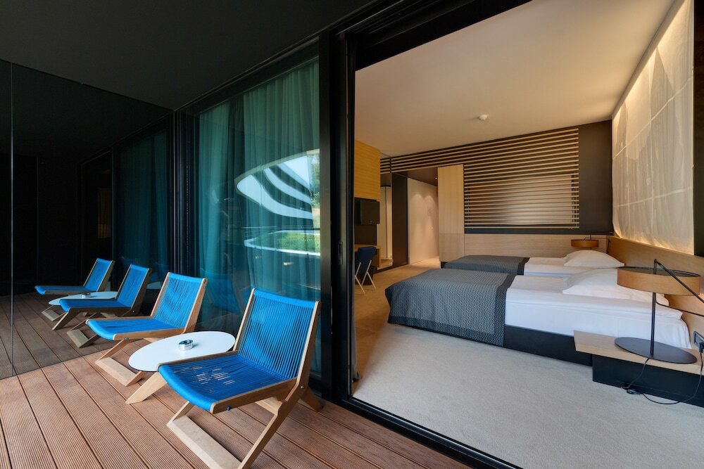 Фото Lone Hotel by Maistra Collection