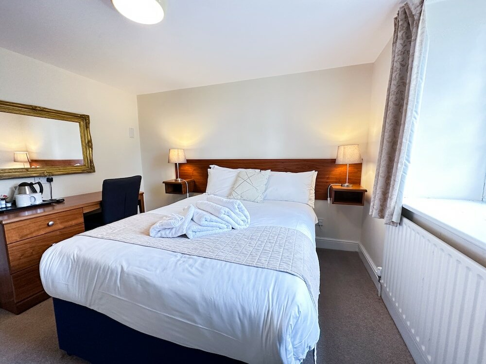 Фото The Angel Hotel