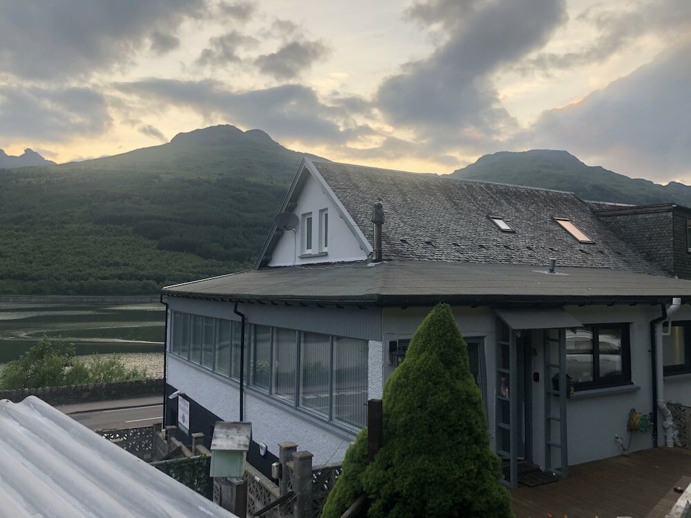 Фото Arrochar Alps and Loch views