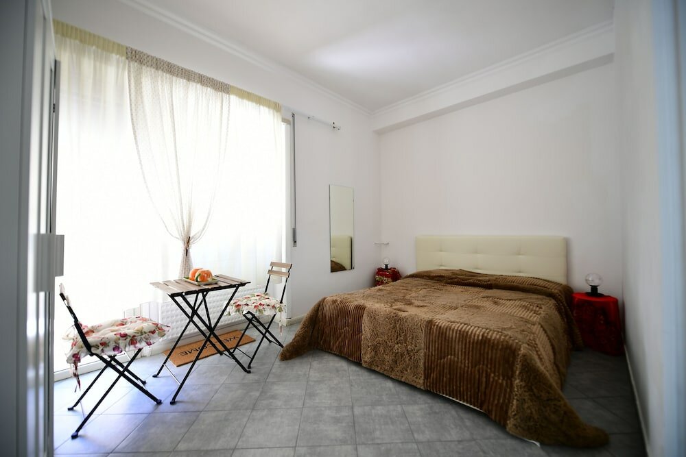 Фото Queen Vatican