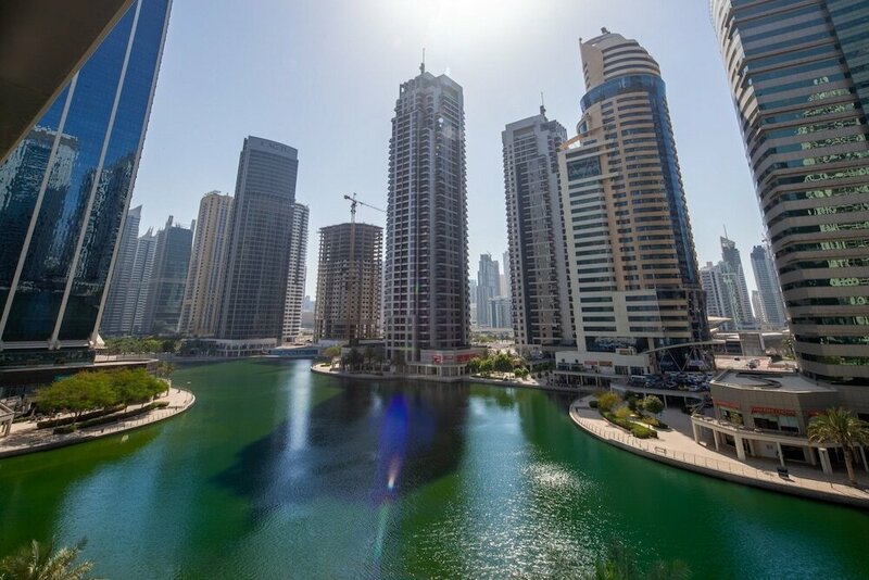 Апартаменты Spacious + Modern Studio in Jlt - Sleeps 3 в Дубае