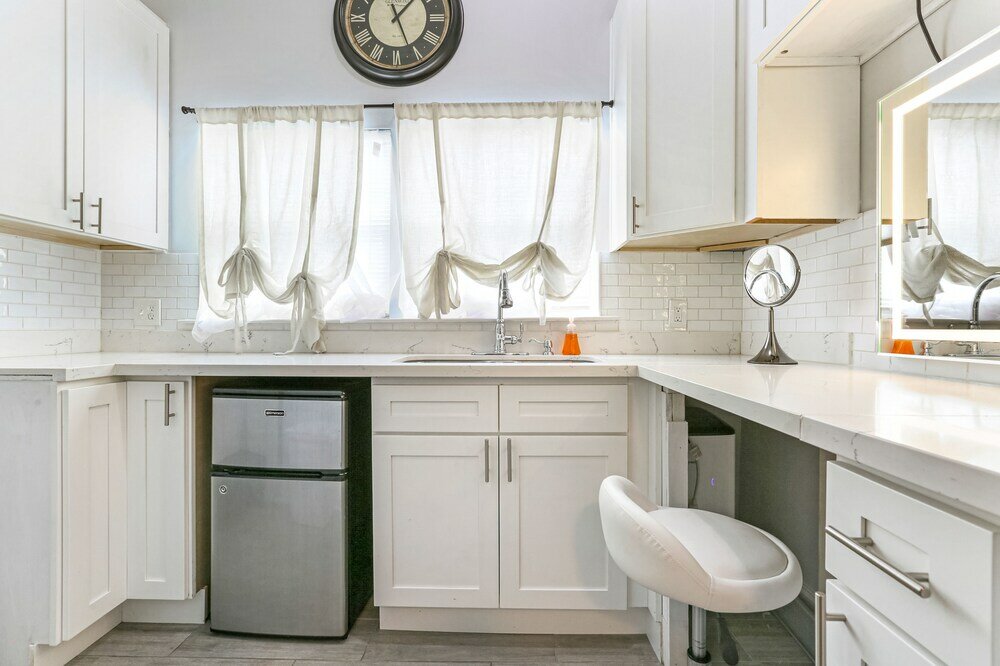 Фото Charming Homes Close to French Quarter