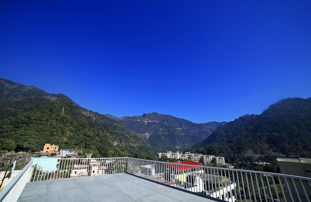 Фото Hotel Yog Tapovan