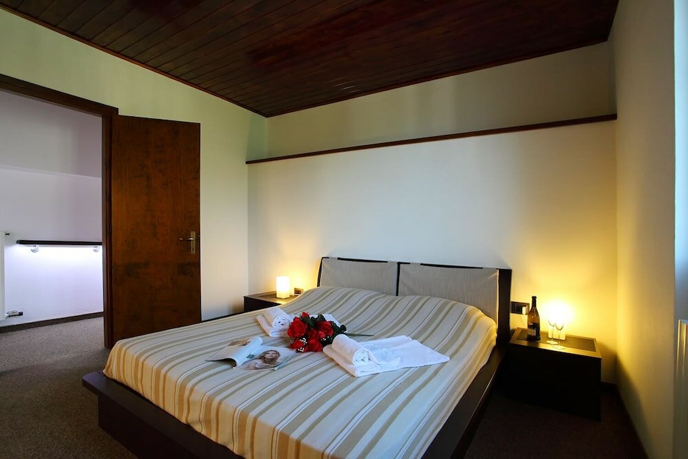 Фото Villetta Belvedere Perledo