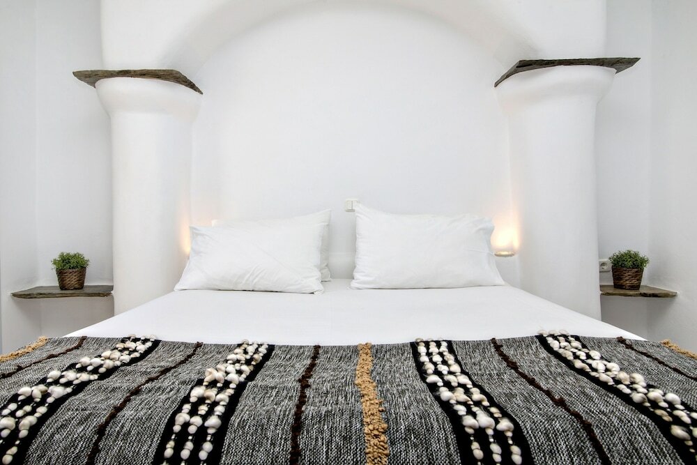 Фото Onar Hotel and Suites