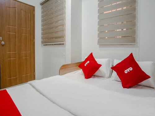 Гостиница Oyo 605 The Quarters в Маниле