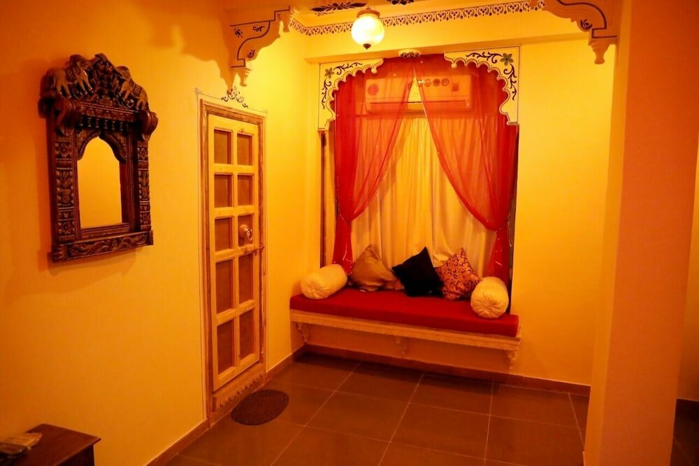 Фото Hotel Dhola Ghat Haweli