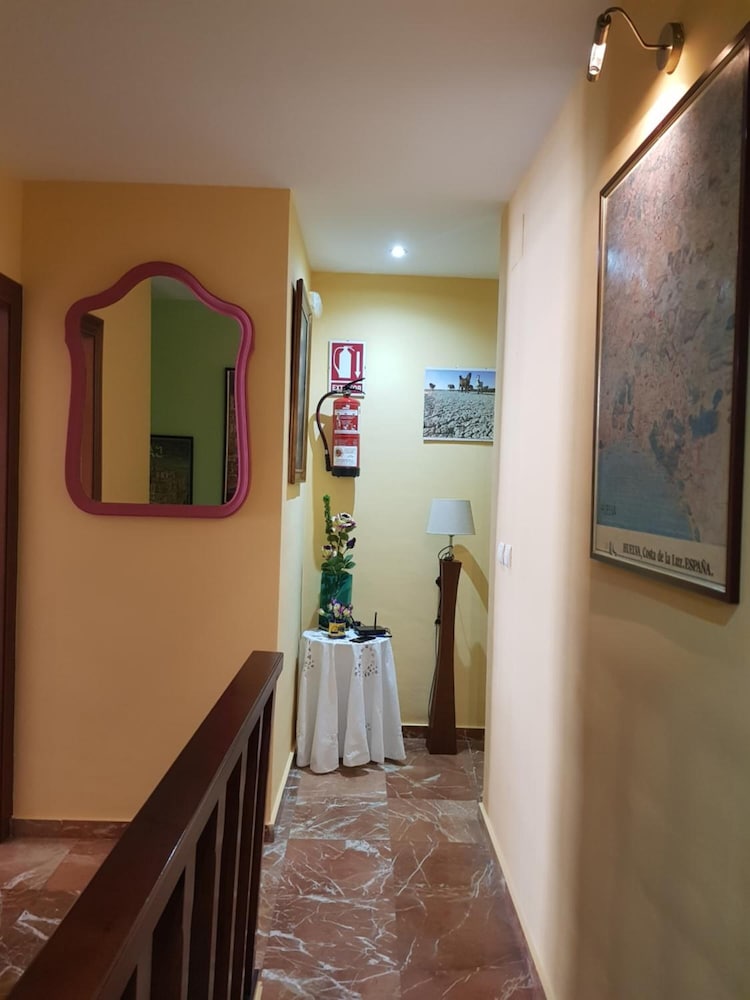 Фото Pensión La Vega