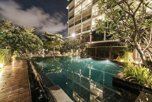 Гостиница Fifth Pattaya Jomtien в Паттайе