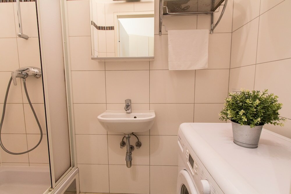 Фото Apartment Enenkelstrasse