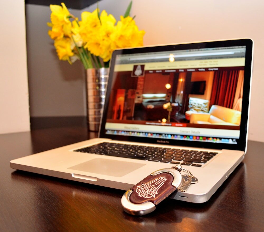 Фото Petrus Hotel