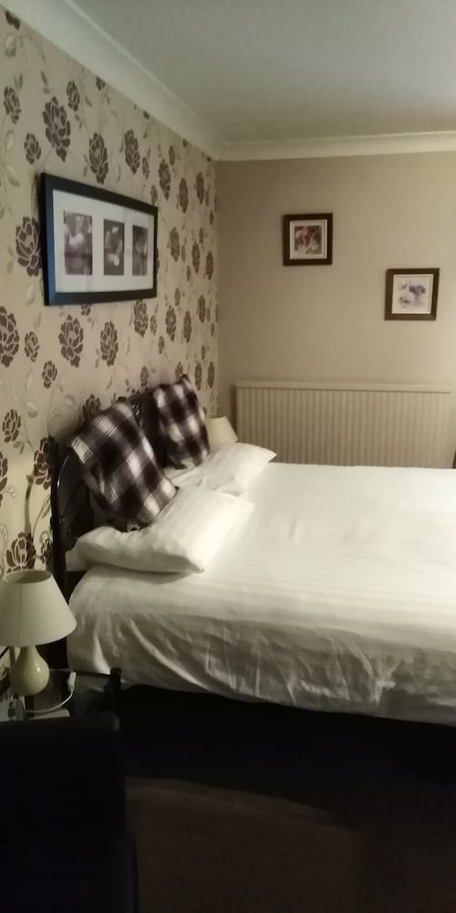 Фото № 29 Well Street B & B