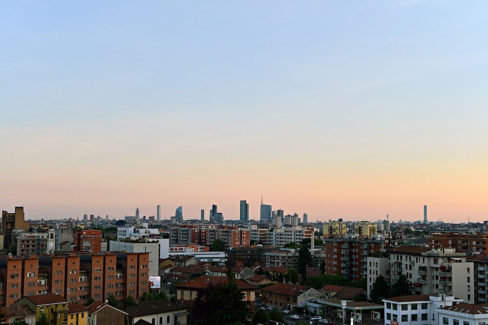 Фото Hilton Garden Inn Milan North