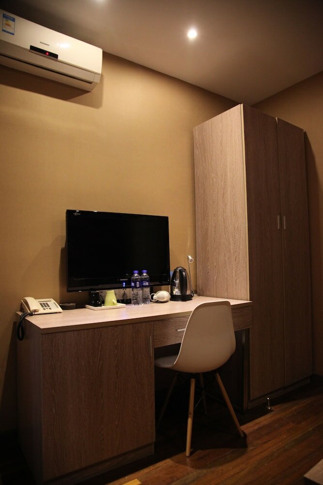 Фото Shanghai Fish Inn Bund