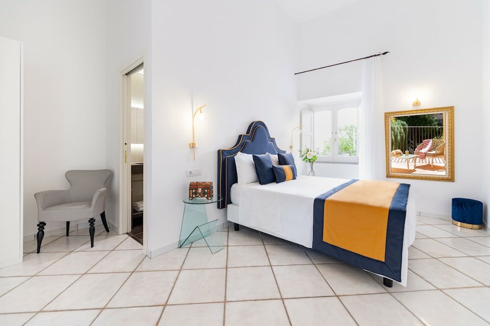 Фото Amalfi Resort