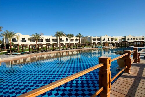 Гостиница Sunrise Arabian Beach Resort в Шарм-эль-Шейхе