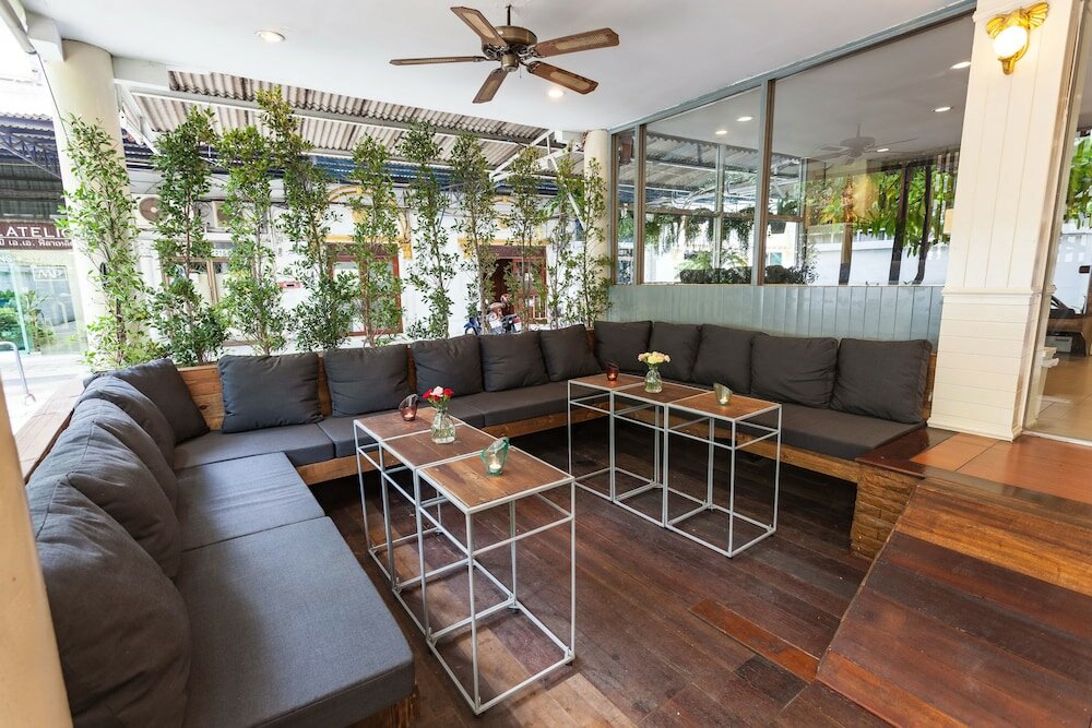 Фото New Road Guest House - Hostel