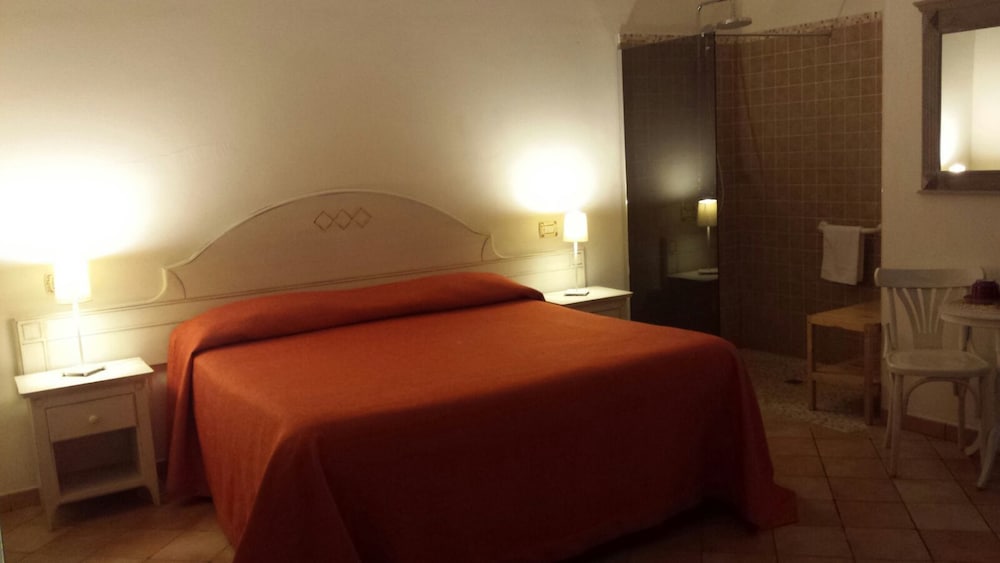 Фото Giardino Giamperduto Hotel