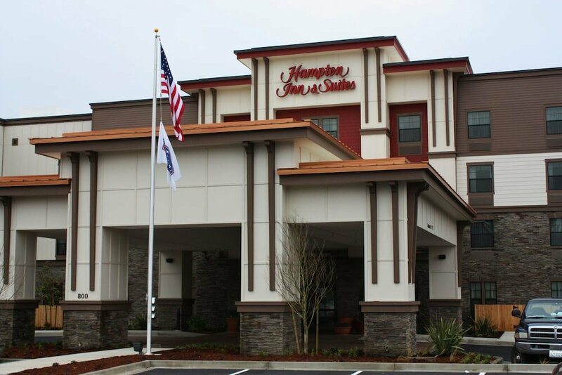 Гостиница Hampton Inn & Suites DuPont