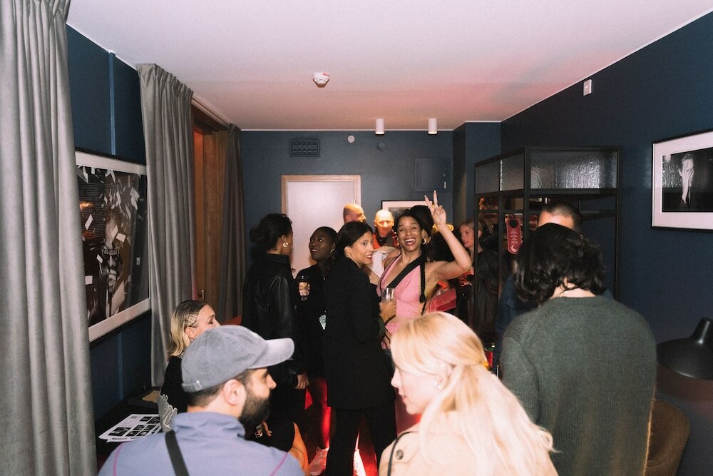 Фото Backstage Hotel