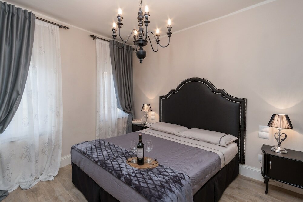 Фото Pistoia Luxury Suite