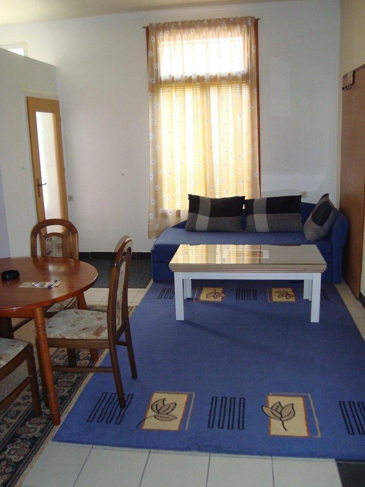 Фото Apartments Boulevard