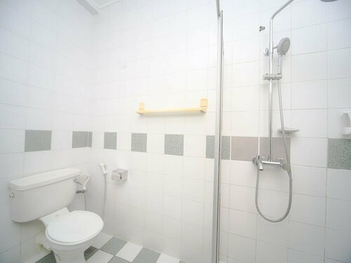 Гостиница Oyo 563 Jockey Lodge Hotel в Сандакане