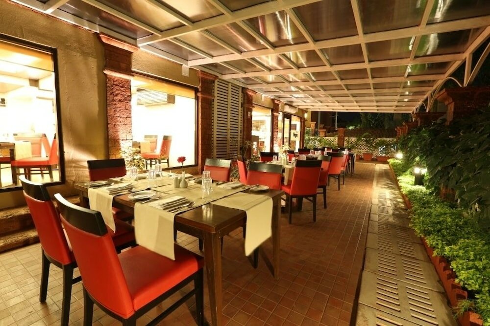 Фото Deltin Suites