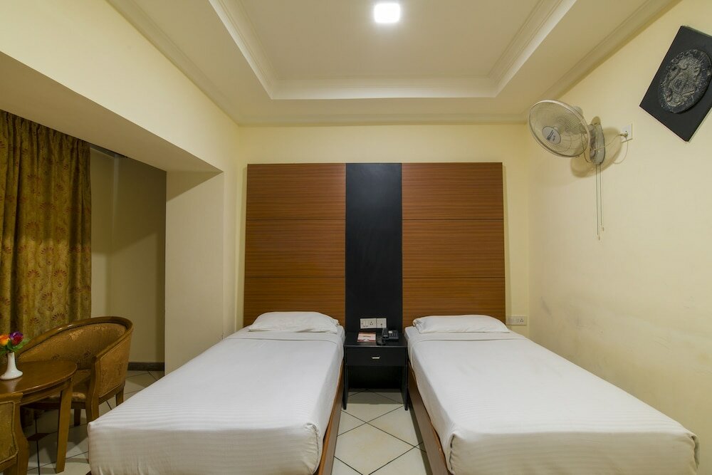 Фото Emarald Hotels