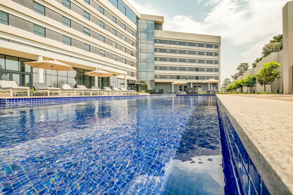 Фото Radisson Hotel & Convention Centre, Johannesburg, O.R. Tambo Airport