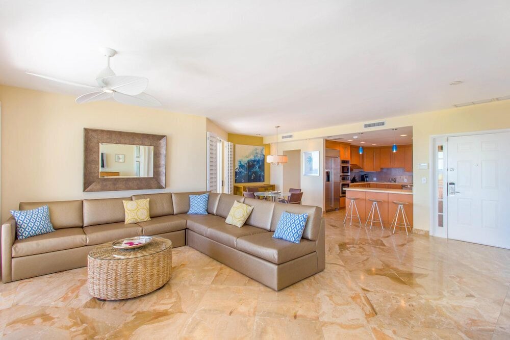 Фото Provident Luxury Suites Fisher Island