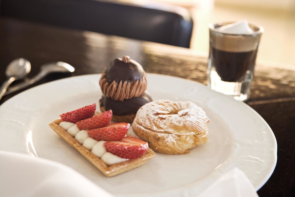 Фото The Rothschild 71