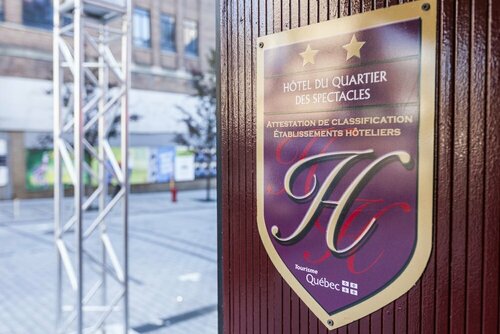 Гостиница Hotel Quartier des Spectacles в Монреале